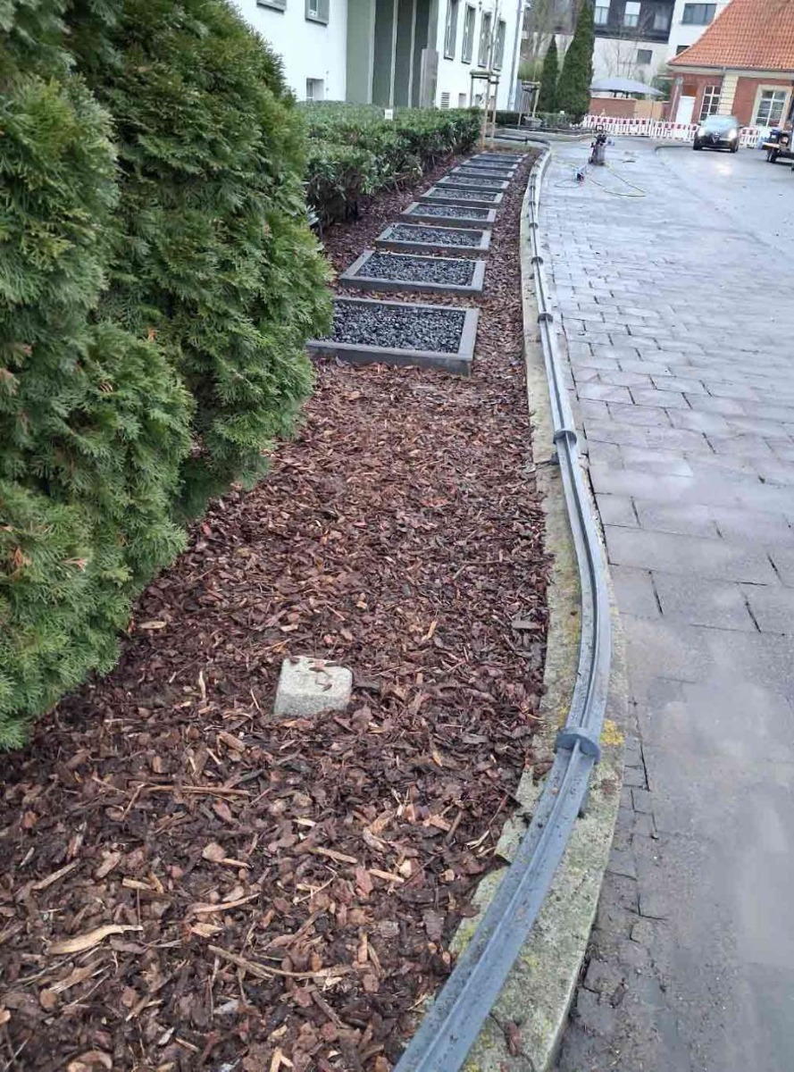 Sonderkonstruktion Fahnenmasten Montage inkl. Fundament und Beleuchtung 5