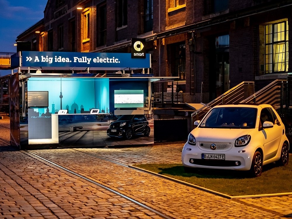 Mobile Roadshow & Event-Anhänger - Brandspace M 1