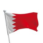 Bahrain Flagge im Querformat am Fahnenmast