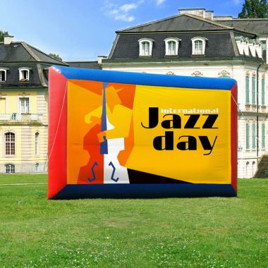 Aufblasbare Wand 1