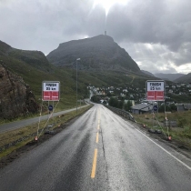 ARCTIC RACE: DOUBLET MITTEN IN DER NORWEGISCHEN NATUR