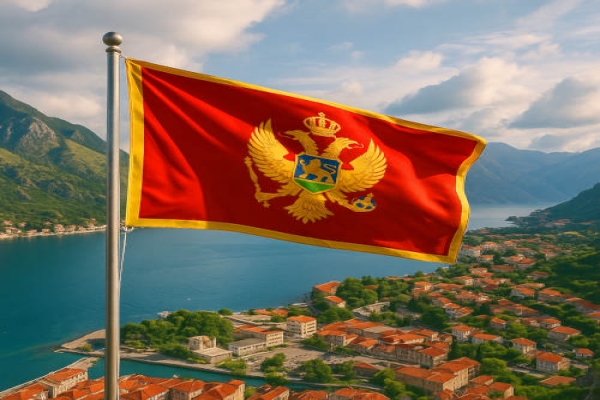 Montenegro Flagge - Bedeutung, Farben, Symbolik & Herkunft